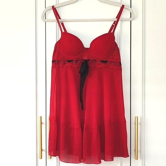 Vintage Delicates Lace Nightie Lingerie Size Small - Picture 1 of 8